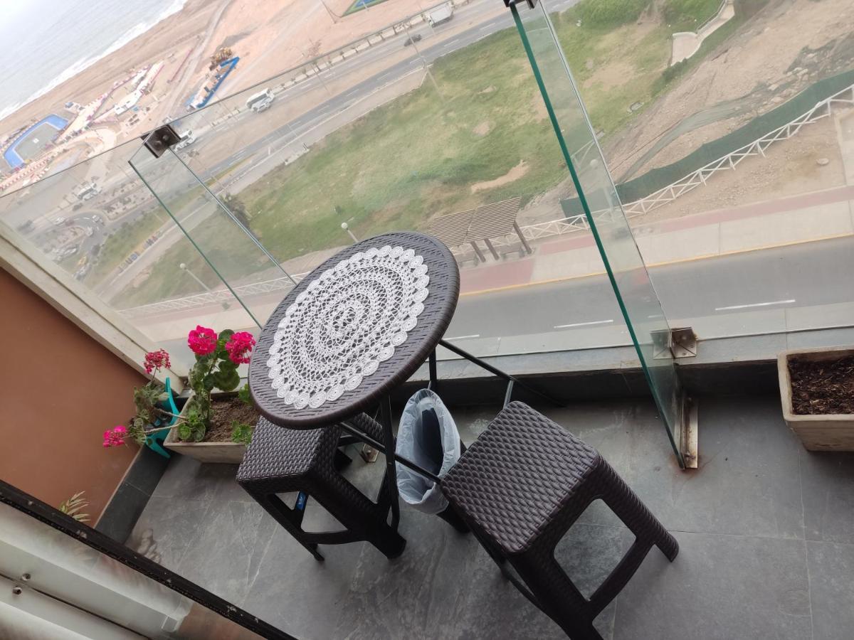 Blue Coast Lima Private Rooms Экстерьер фото